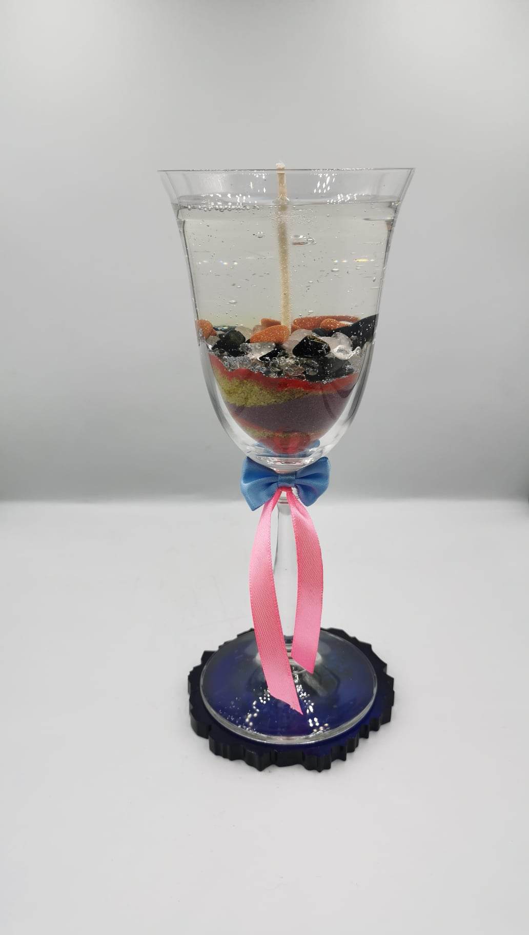 "Magiškoji" žvakė su kristalais